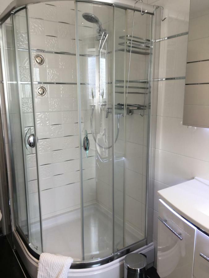 5 Sterne Ferienwohnung Cattaleya Емден Екстер'єр фото