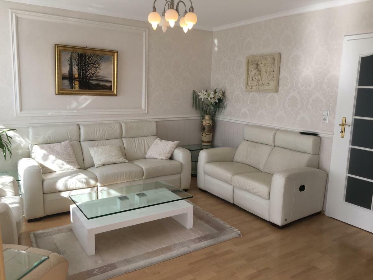 5 Sterne Ferienwohnung Cattaleya Емден Екстер'єр фото